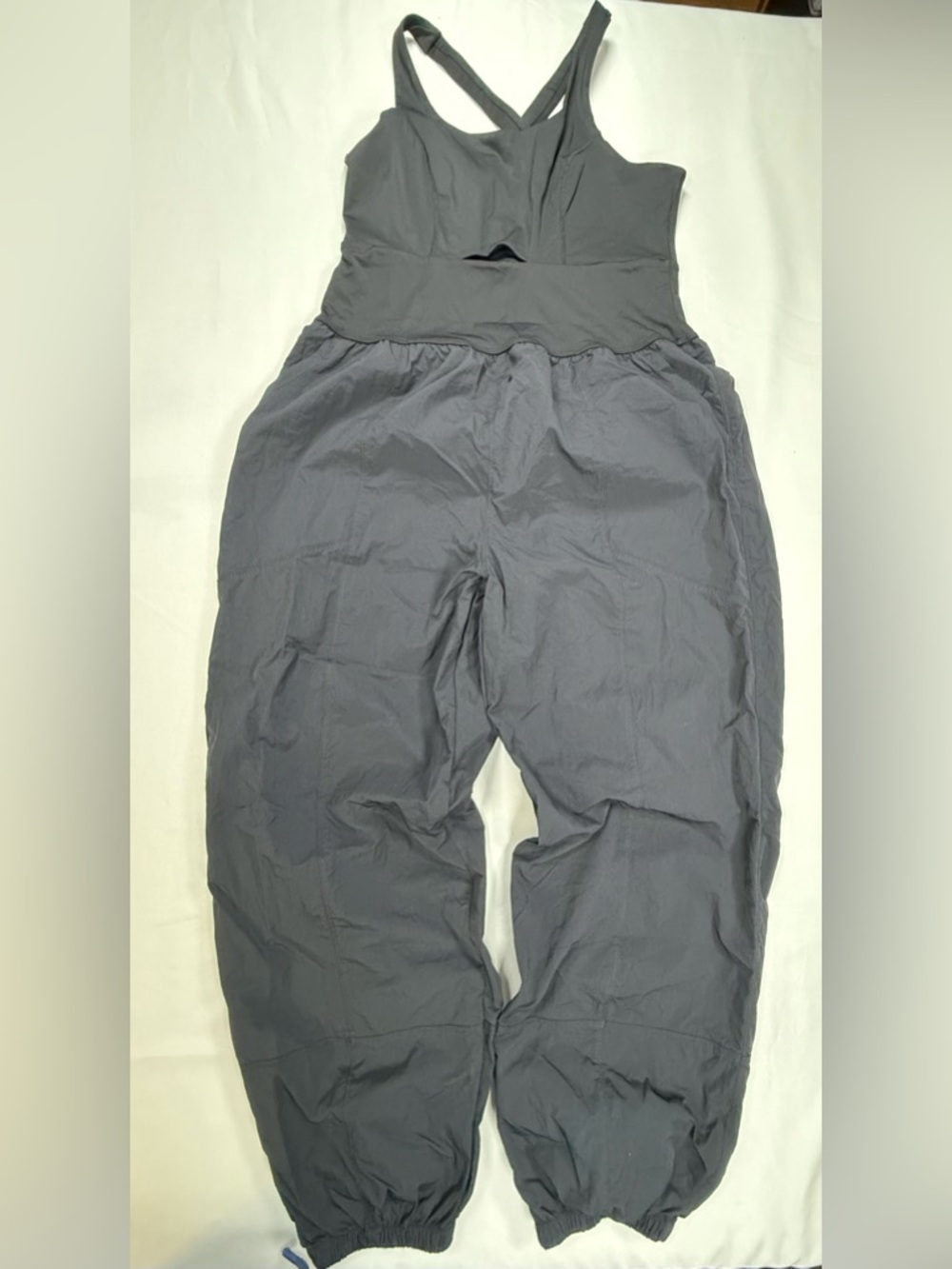Sleeveless Black Cropped-Waist Jumpsuit with Elastic Ankles